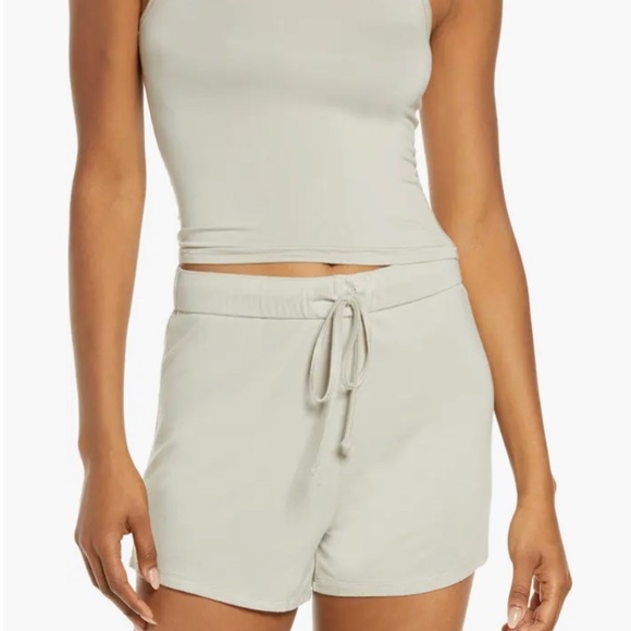 Skims Soft Lounge Sleep Shorts - Picture 1 of 4